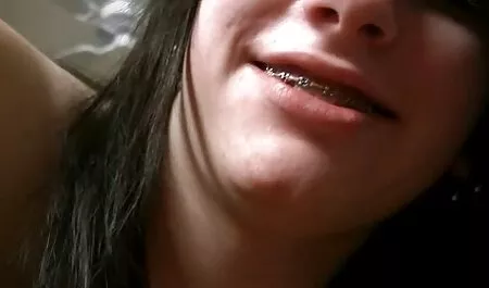 Girls Out West-ragazze ragazze arabe nude pelose carine si leccano a vicenda