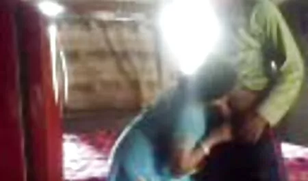 Pervertito adolescente scopata con un pugno e film porno donne nude inciampato su ogni estremità