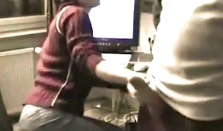 culo rotondo grande culo dalla pelle chiara ragazza nera scopa e cums sul punto nonne nude gratis