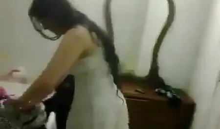 Tuk Tuk Patrol-sexy giovane Thai babe prende un profondo crimpeye da un grosso cazzo bianco donne nude su porno totale