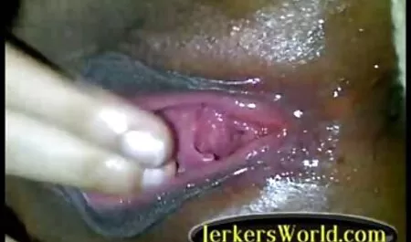 Straniero paga amatoriale ragazze video porno gratis donne nude attraverso i vestiti