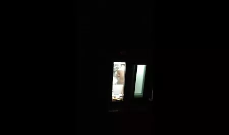 Zelda Riverso POV video amatoriali donne nude