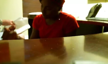 Dovresti vedere video donne nude pelose la performance da solista di Simone Stiles
