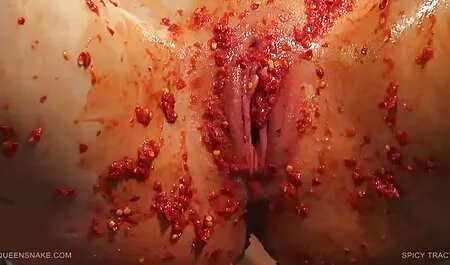 Sputare arrosto ragazzo donne nude video gratis in piscina