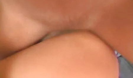 Chieri Matsunaga film di donne nude si diverte con un grosso cazzo - più su Japanesemamas com