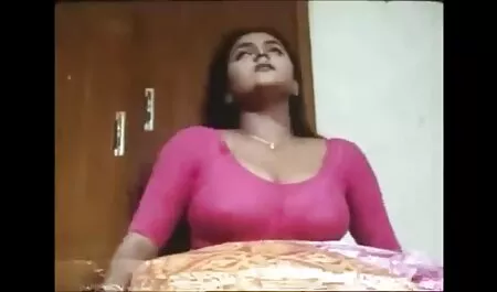 Asiatico Giglio si masturba per mature bellissime nude l'orgasmo