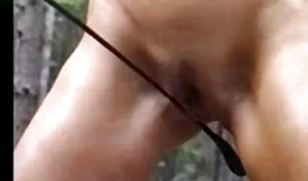 Cornea Kim donne nude chat si masturba in bagno