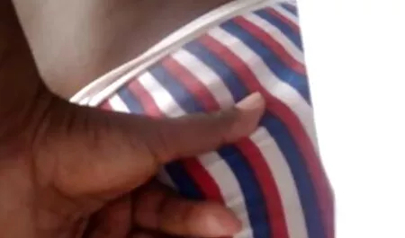 Bbw moglie mi masturba duro e poi cavalca su di me fino donna nuda matura a quando siamo entrambi cum.